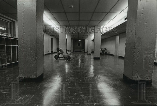 1982 Press Photo Early morning scene at Central City Center Day Care, Closing - Historic Images