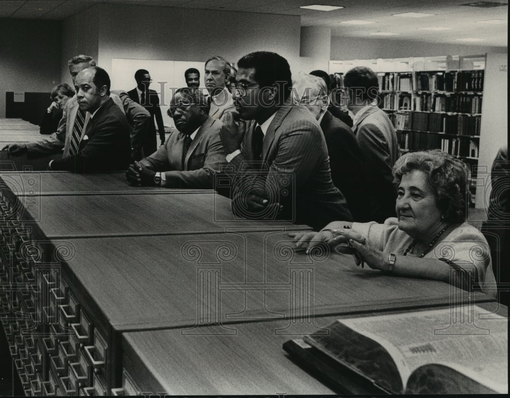 1984 Birmingham, AL City Council Members and Mayor at New Library - Historic Images