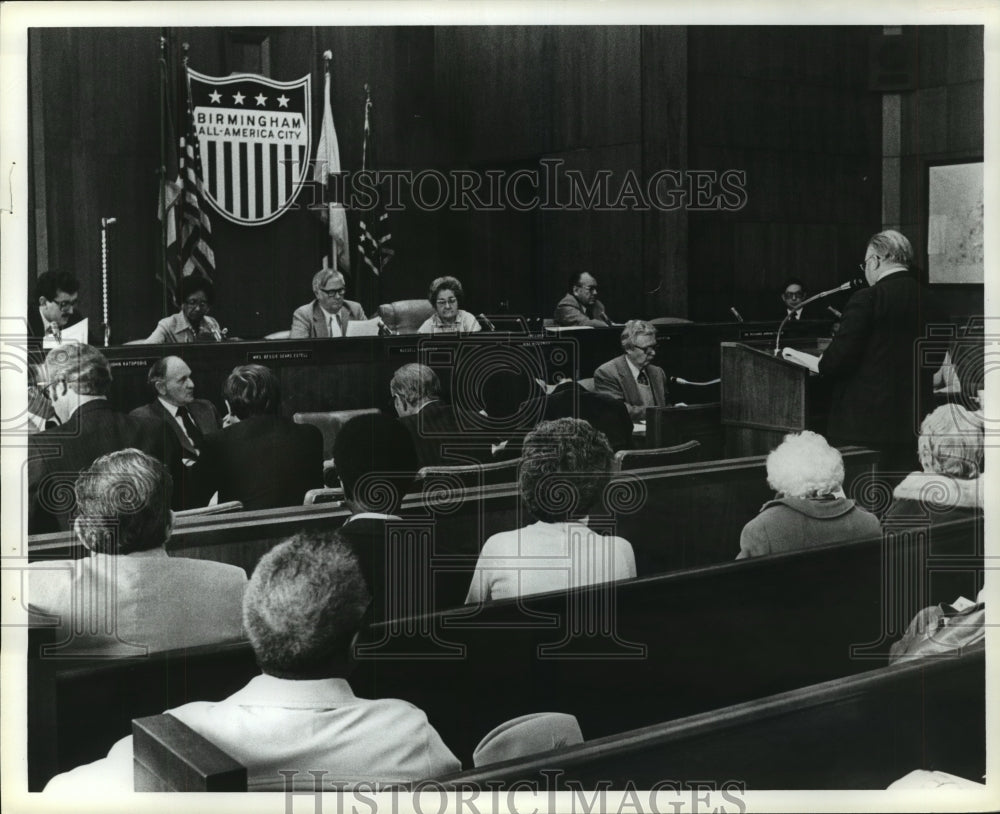 1979, Crowd listens at Birmingham City Council meeting - abna23455 - Historic Images