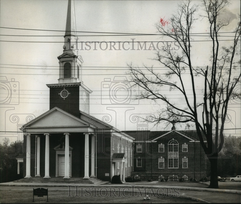 1960 Shades Valley Presbyterian Church in Birmingham - Historic Images