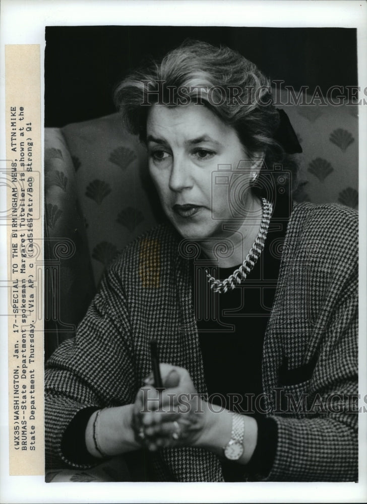 Press Photo State Department spokesman Margaret Tutwiler at State Department - Historic Images