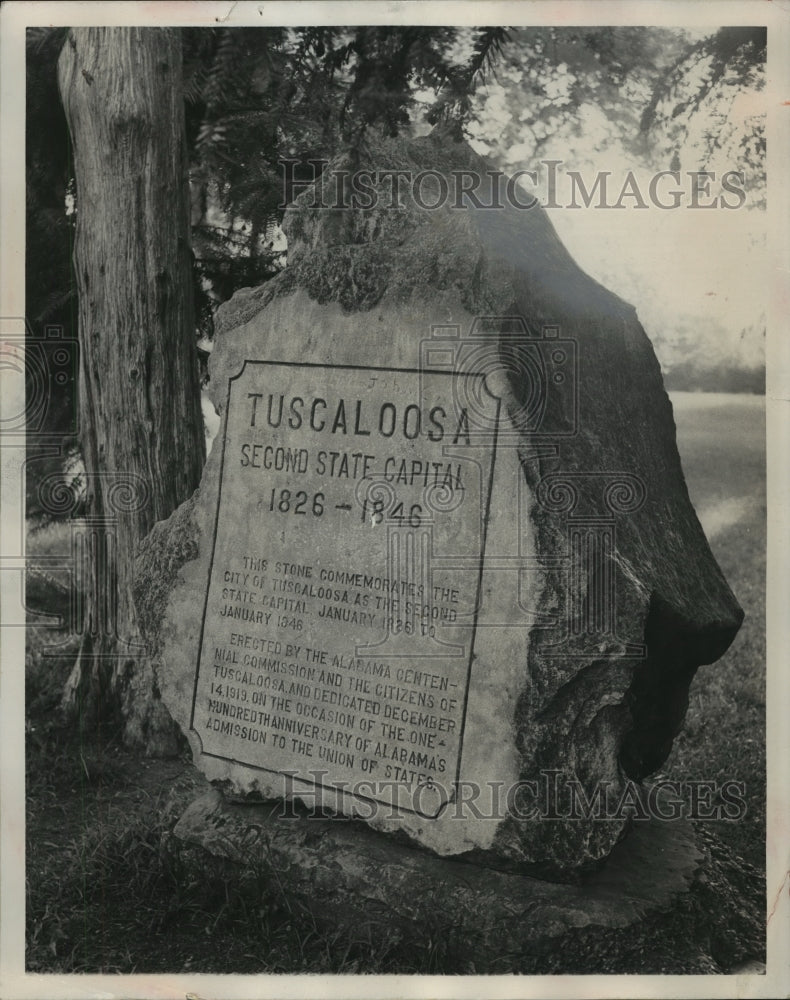 1966 Press Photo Tuscaloosa, Alabama, Marker of Second State Capital etched - Historic Images