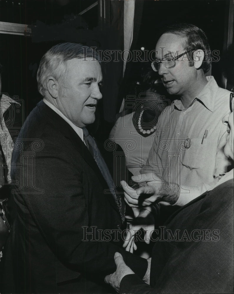 1975 Russell Yarbrough, City Council with Others - Historic Images