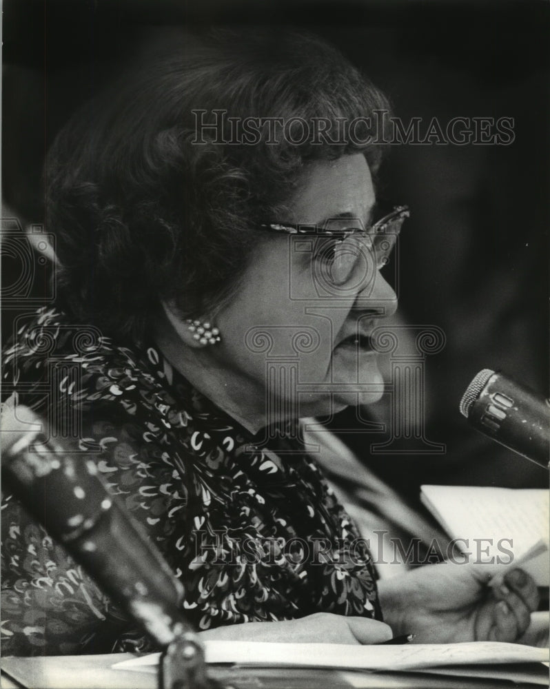 1980, Nina Miglionico Presides Over Birmingham, Alabama City Council - Historic Images