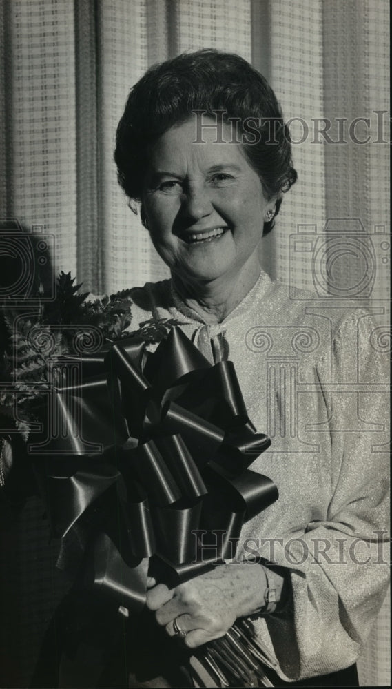 1983, Birmingham Woman of Year Maralyn Christian at banquet - Historic Images