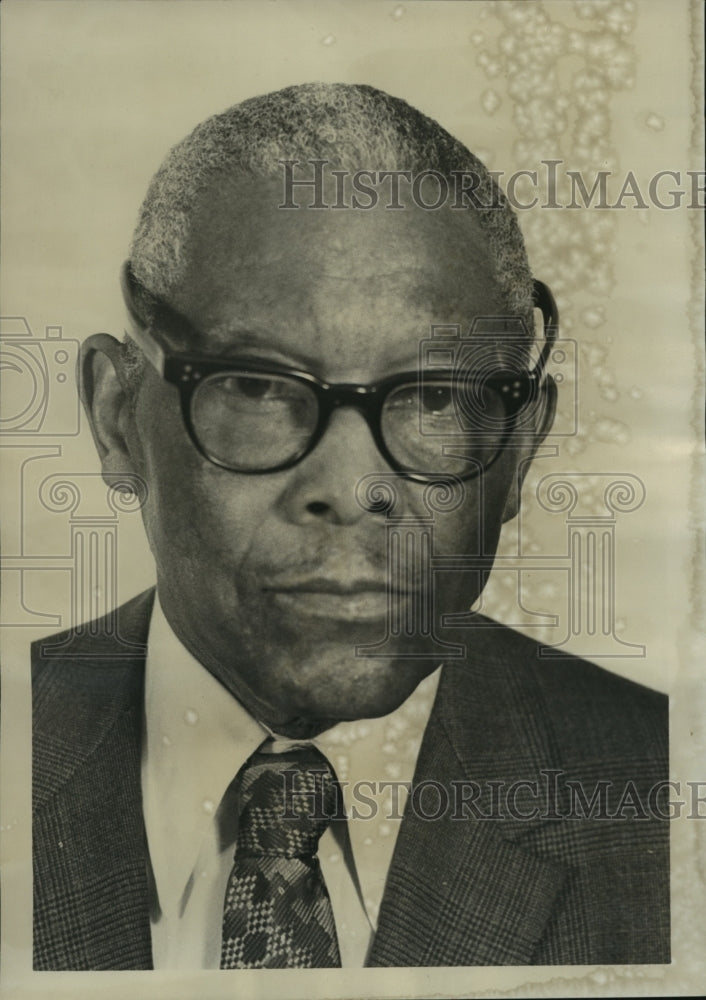 1974 Press Photo Candidate C. G. Christian, Senior of Birmingham - abna24189 - Historic Images