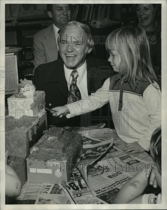 1976, Doctor Richard Causey at Comer's Kindergarten, Alabama - Historic Images