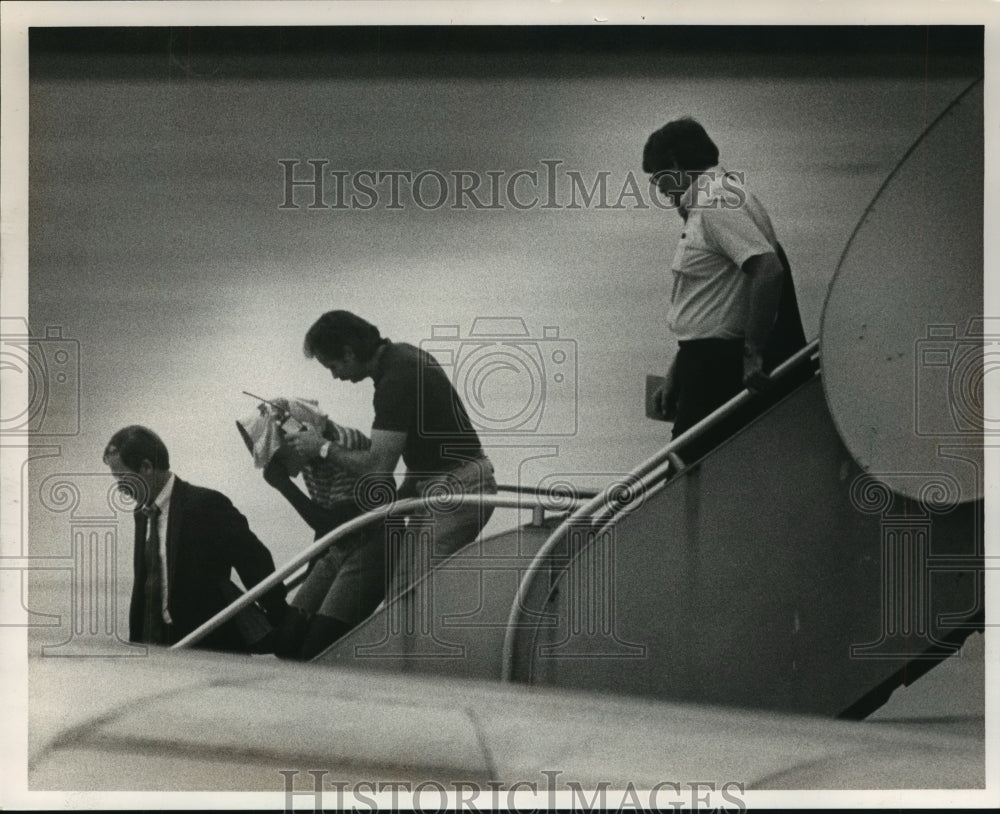 1989 Press Photo Patrick Carr, suspect in death of police officer, Alabama - Historic Images