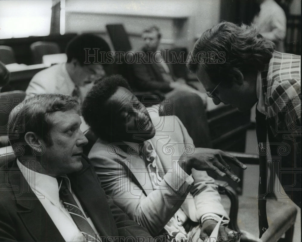 1975 Press Photo Representatives Thomas Reed, Bobby Crowe, Tommy Carter - Historic Images