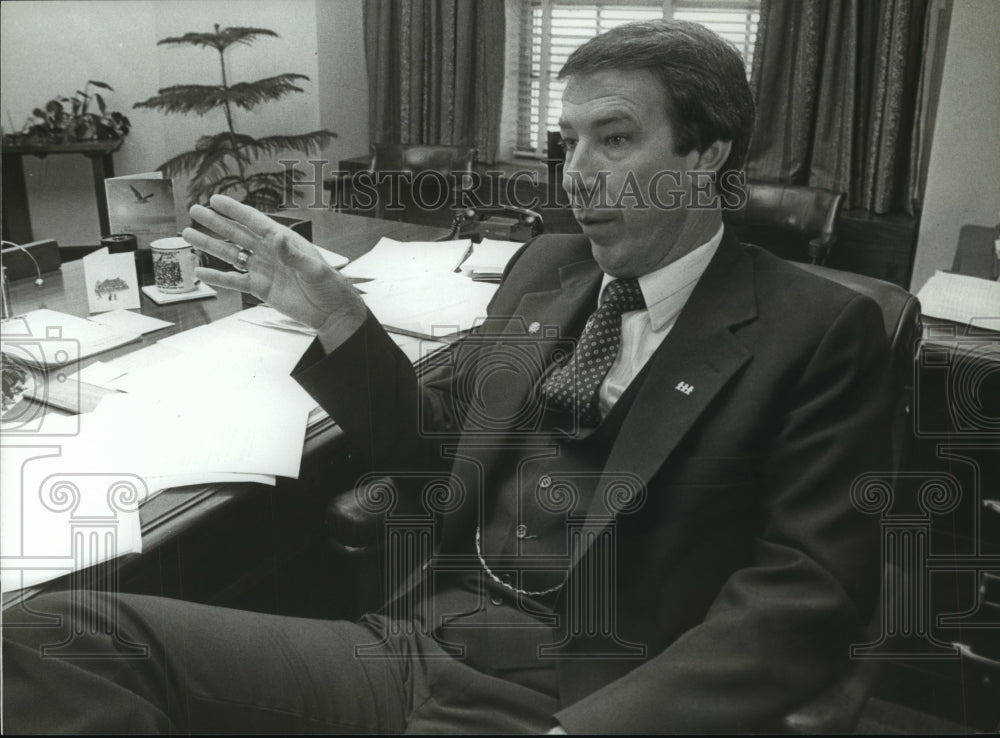 1979, Alabama Department of Education - Dr. Robert T. Carter - Historic Images