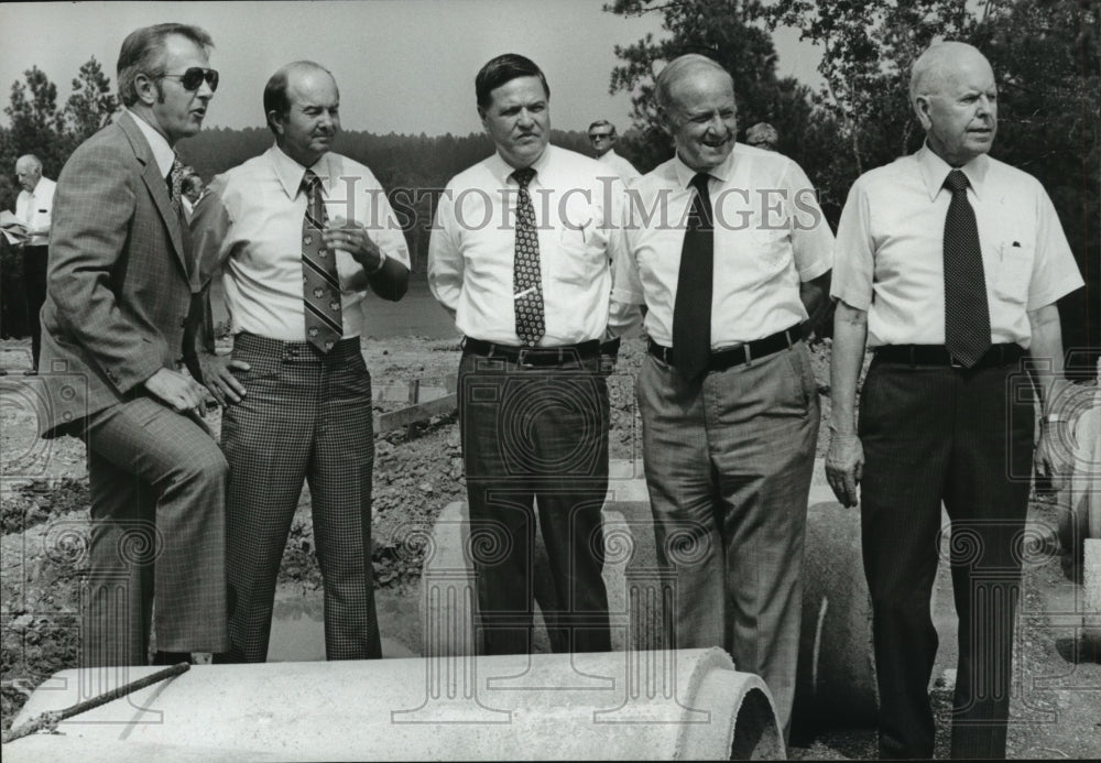 1979, State youth leaders inspect progress at 4-H center, Alabama - Historic Images