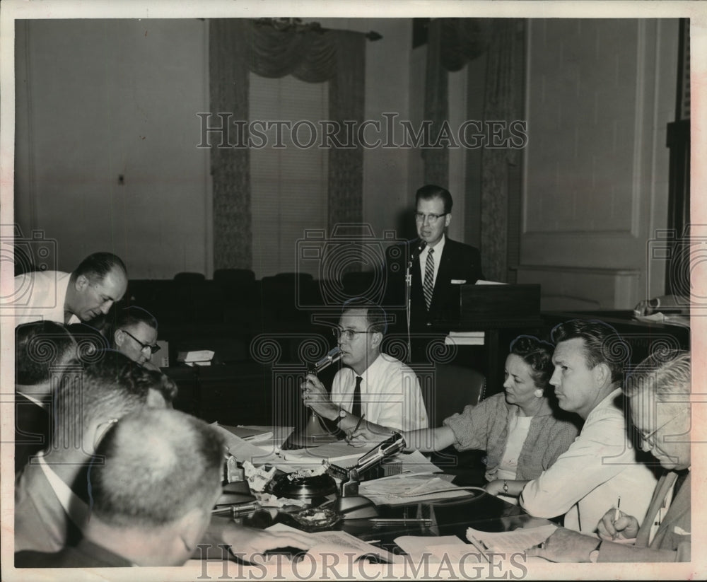 1959 Press Photo Representative John Cates at House committee meeting, Alabama - Historic Images