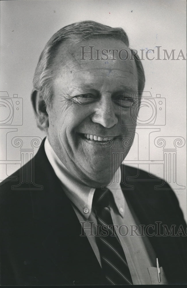 1984 Charlie Davis, Vestavia City Council - Historic Images