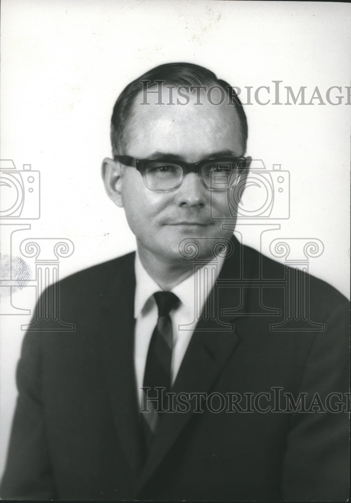 1969 Press Photo Reverend Charles Davis - abna24609 - Historic Images