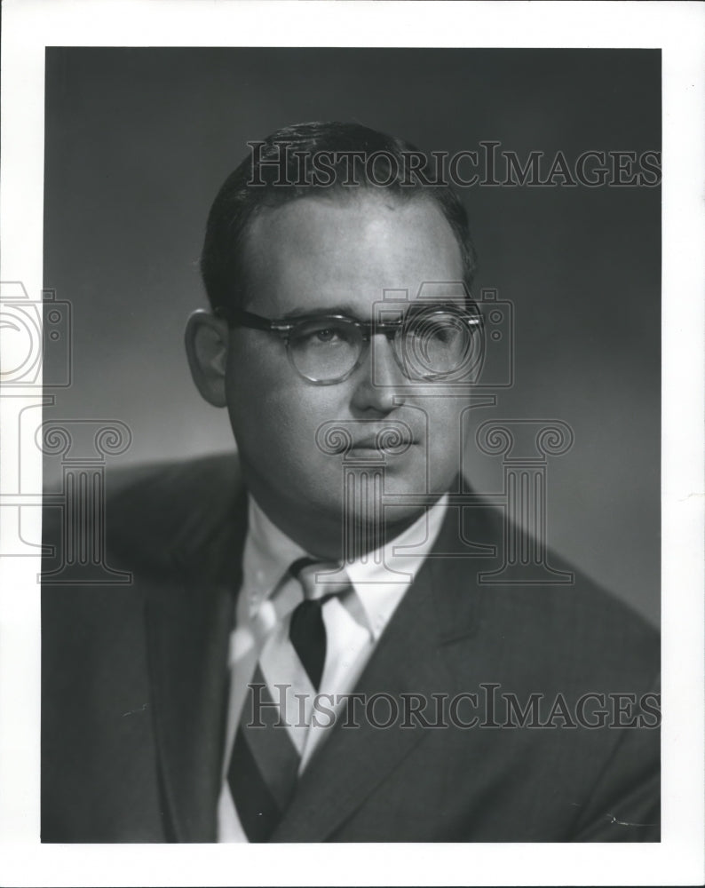 1970 Jim Cunningham, Mayors' Council on Youth Opportunity - Historic Images