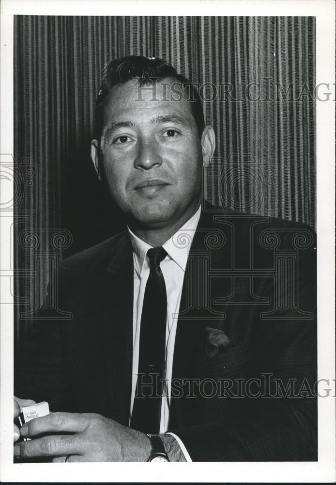 1971, Johnny Wallis of City National Bank - abna24737 - Historic Images