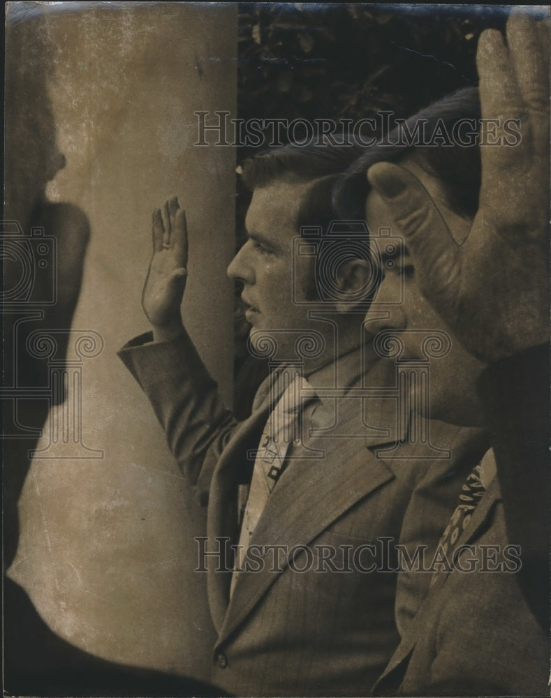 1971, Alabama Attorney General Bill Baxley sworn in - abna24793 - Historic Images