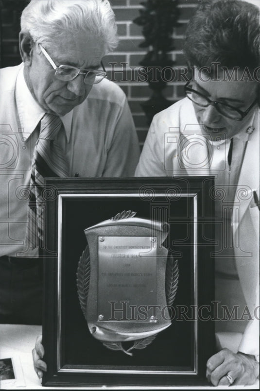 1976, Plaque presented to Chester Black, Head of Memorial Hospital - Historic Images