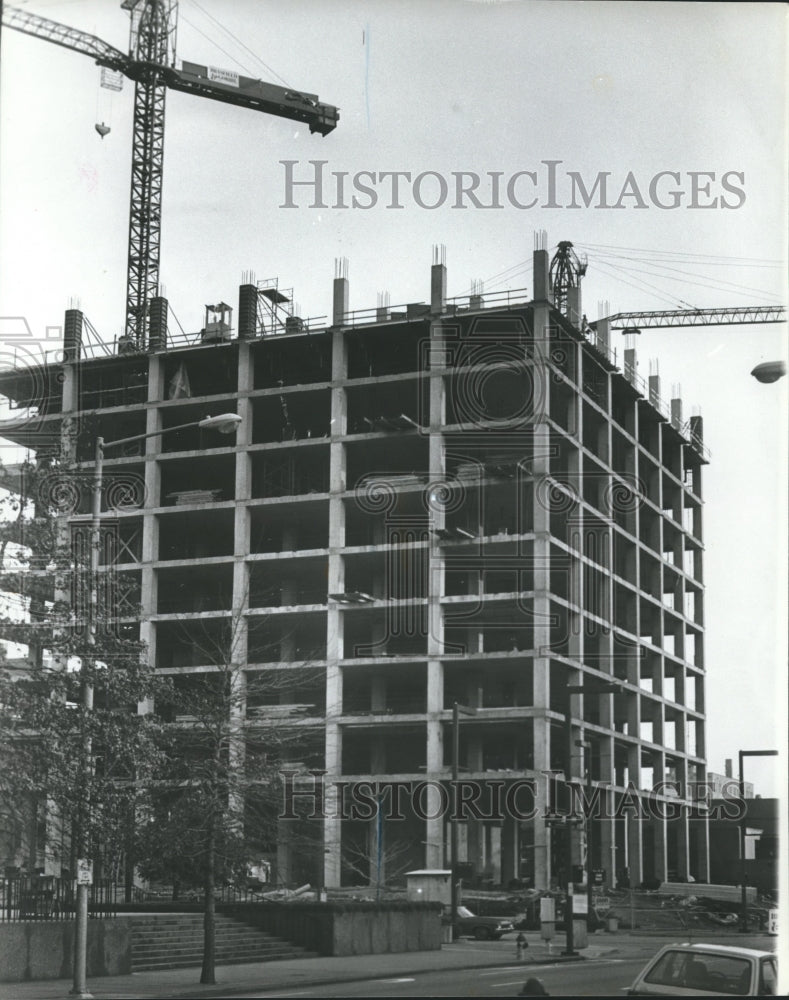 1982 Birmingham, Alabama Buildings: Financial Center Construction - Historic Images