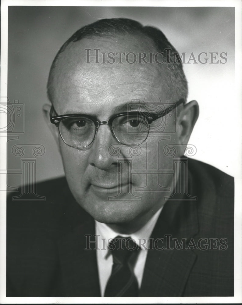 1966, Claud Cotten, Junior, Southern Railroad in Fairfield, Alabama - Historic Images