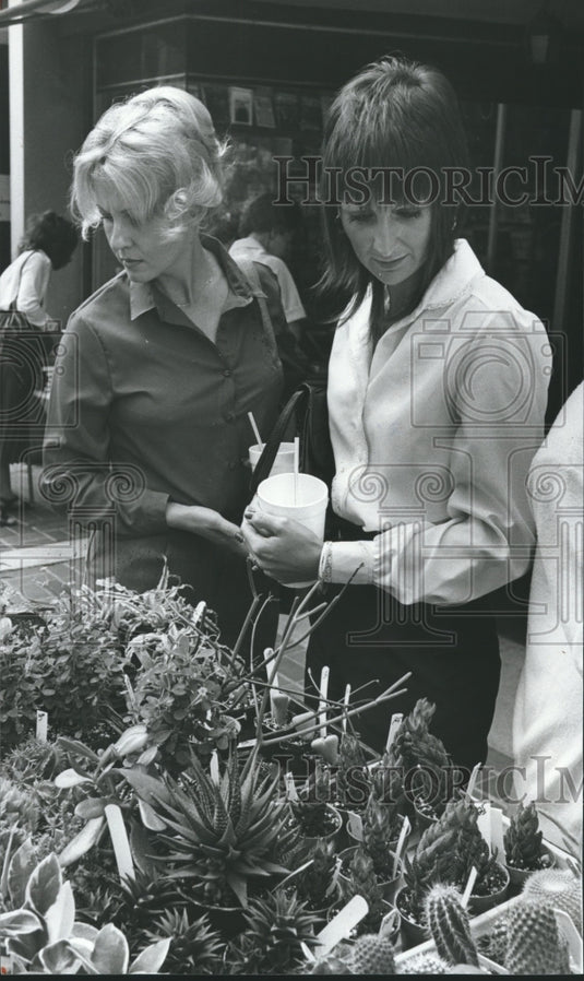 1980 Brenda Stewart, Connie Eady, Birmingham's "C'mon down" Event - Historic Images