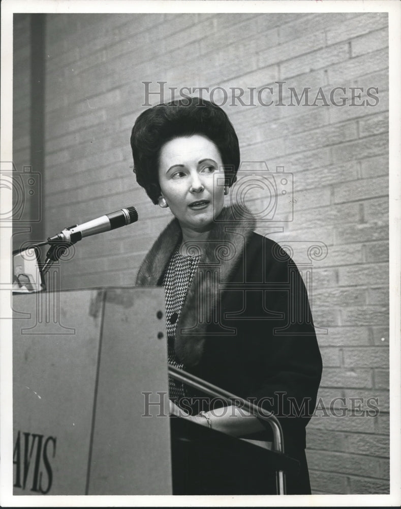 1966 Press Photo Mrs. Edna Dale, National Association Life Underwriters, Alabama - Historic Images