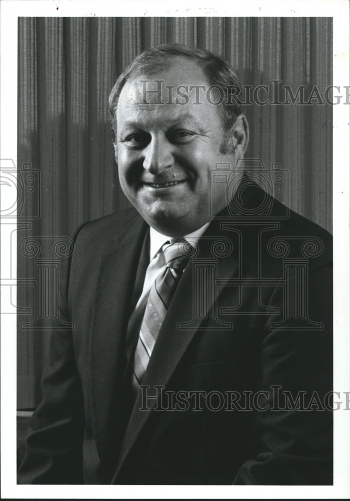 1990, Drummond Company, Inc. President H. Douglas Dahl, Alabama - Historic Images