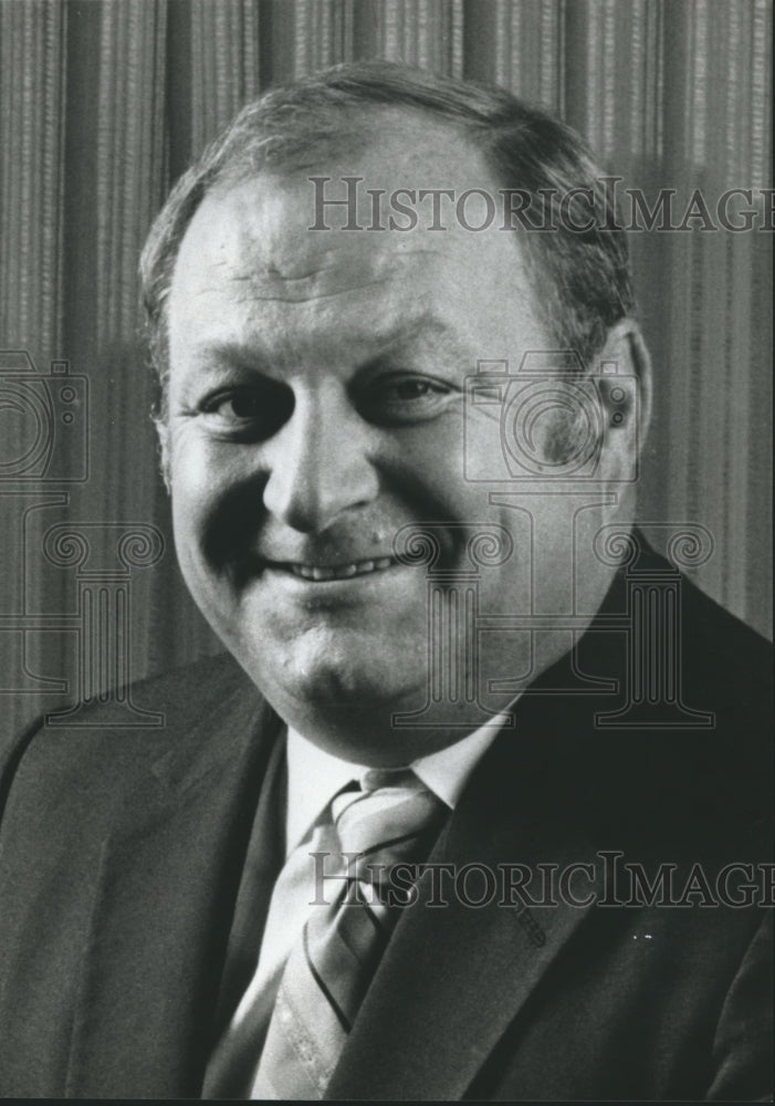 1992 Drummond Company, Inc. President/CEO H. Douglas Dahl, Alabama - Historic Images