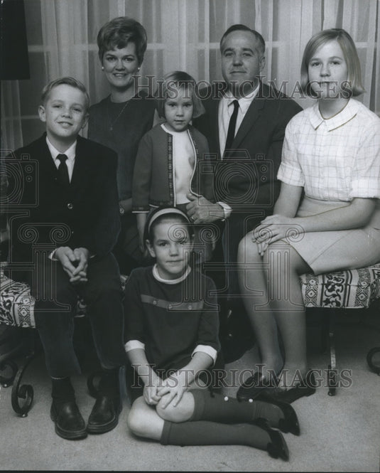 1968, Mr. and Mrs. Count Darling and Family - Scribblers - abna25413 - Historic Images
