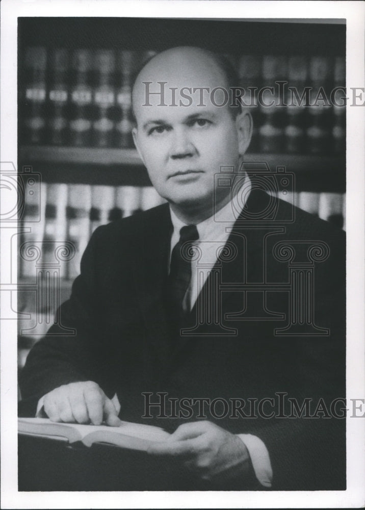 1972 Press Photo John Cooper, Candidate for Mountain Brook City Council, Alabama - Historic Images