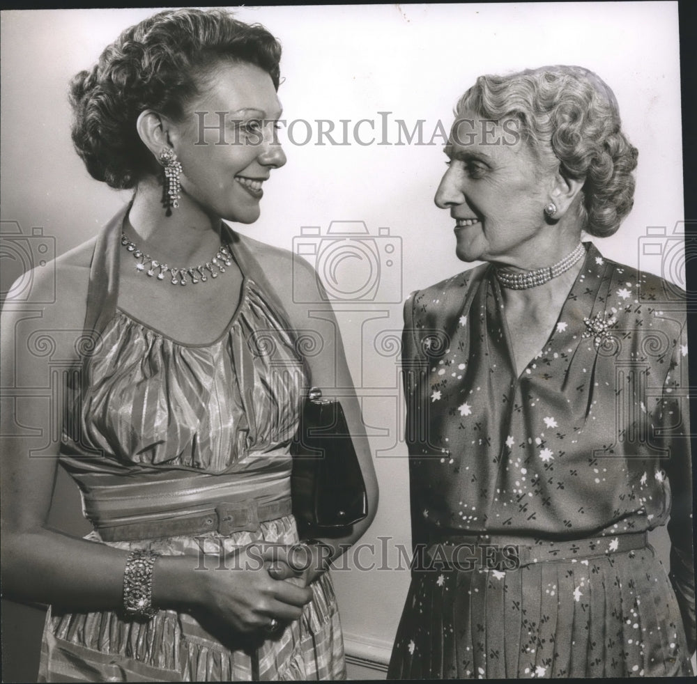 1956, Mrs. Paul Cunningham, Mrs. Sara Whiteley at Convention, Alabama - Historic Images