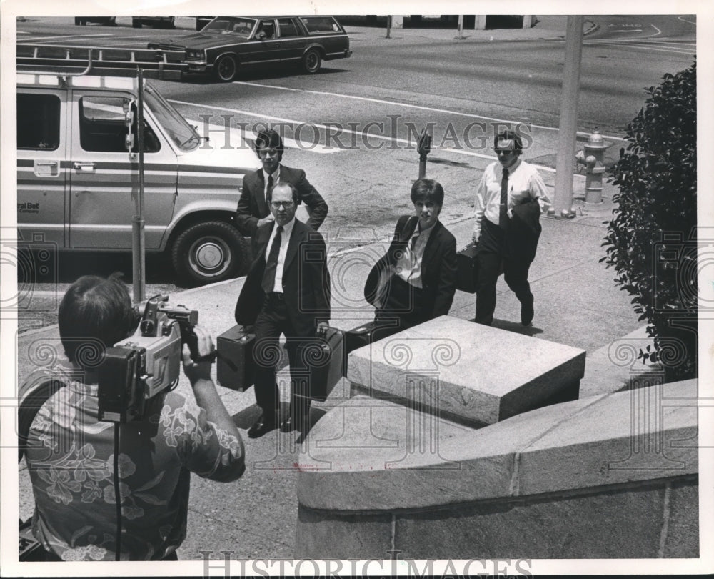 1986, Court Action in Montgomery, Alabama, Henderson Attorneys - Historic Images