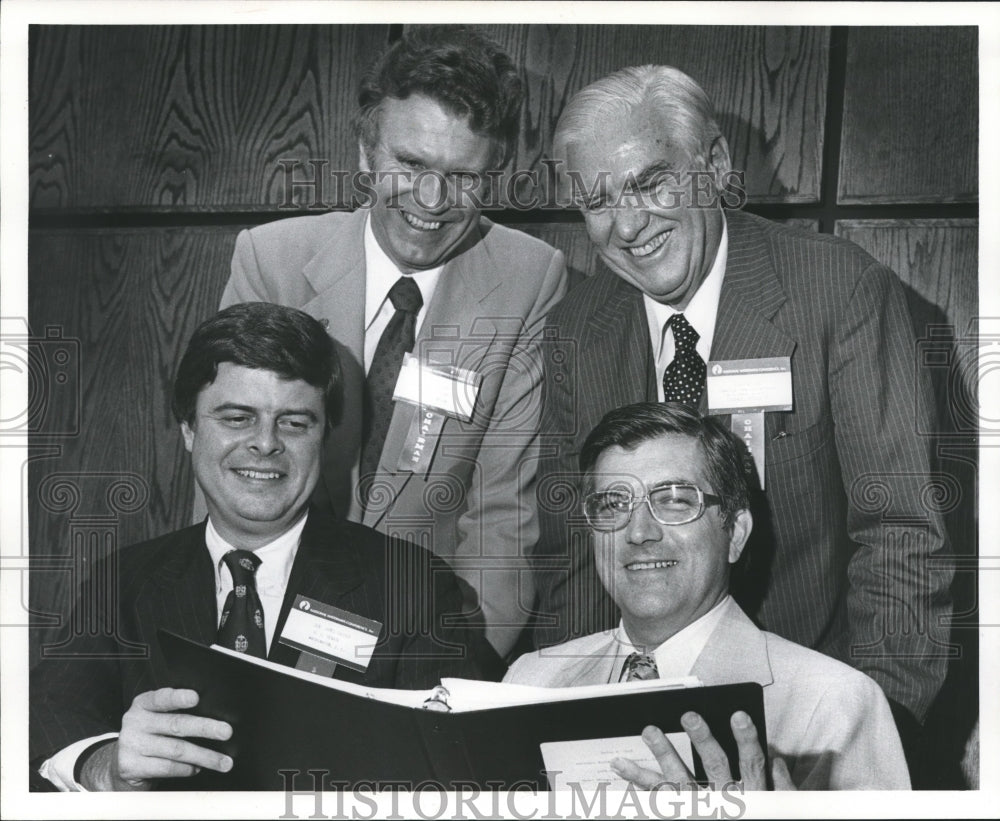 1978 Harry Cook, president national waterways conference, others - Historic Images