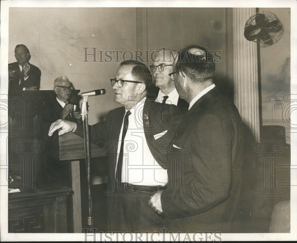 1965 Press Photo Senator Roland Cooper of Wilcox at microphone - abna25665 - Historic Images
