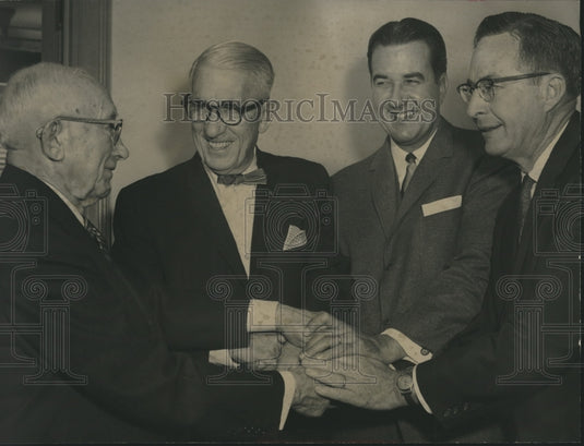 1961 Press Photo Hugh M. Comer, with others lead school drive - abna25710 - Historic Images