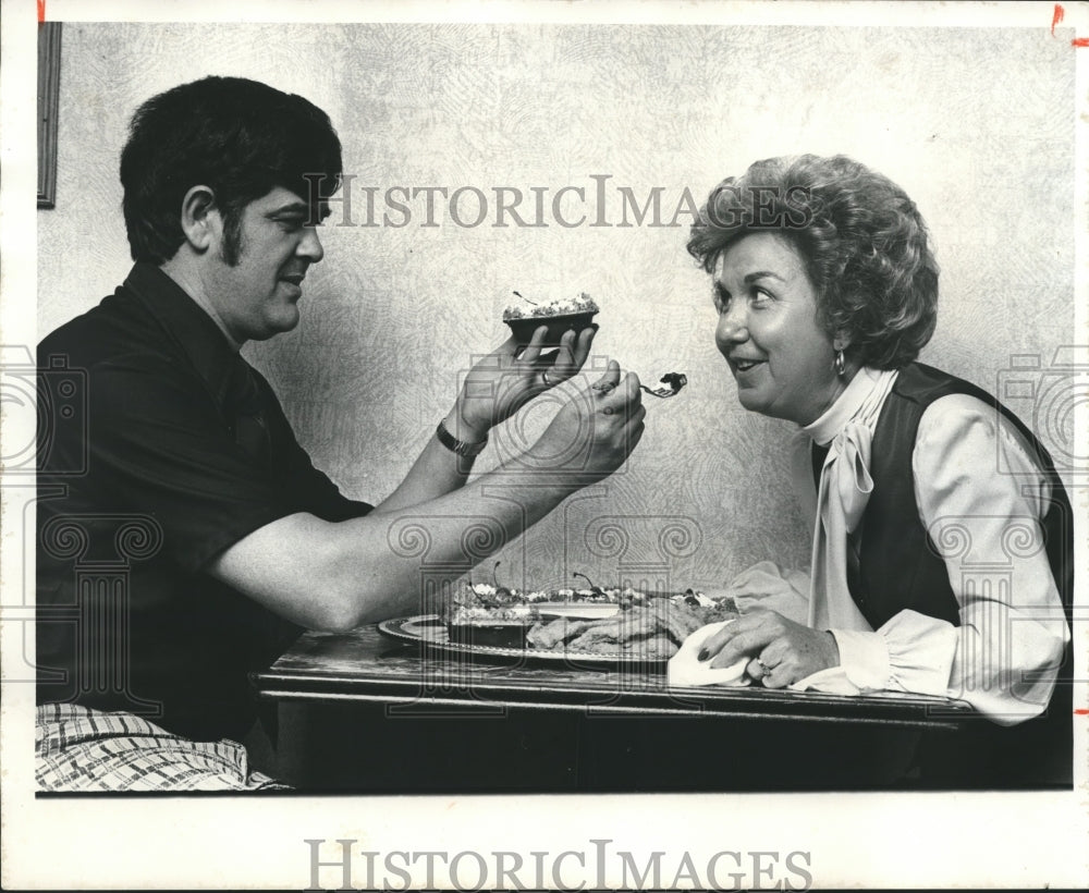 1976, Lloyd Melton Serves Razzberry Tart to Bernice Watson - Historic Images