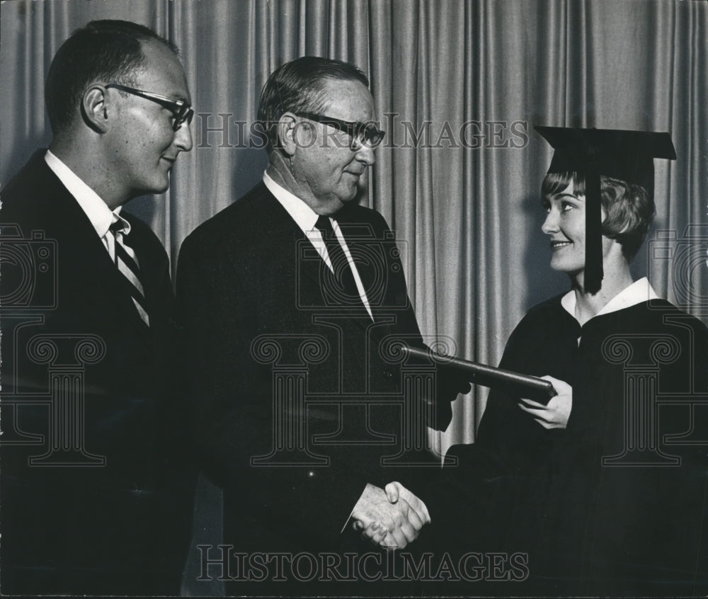 1967 Press Photo First Graduate of Jackson State University Receives Diploma-Historic Images