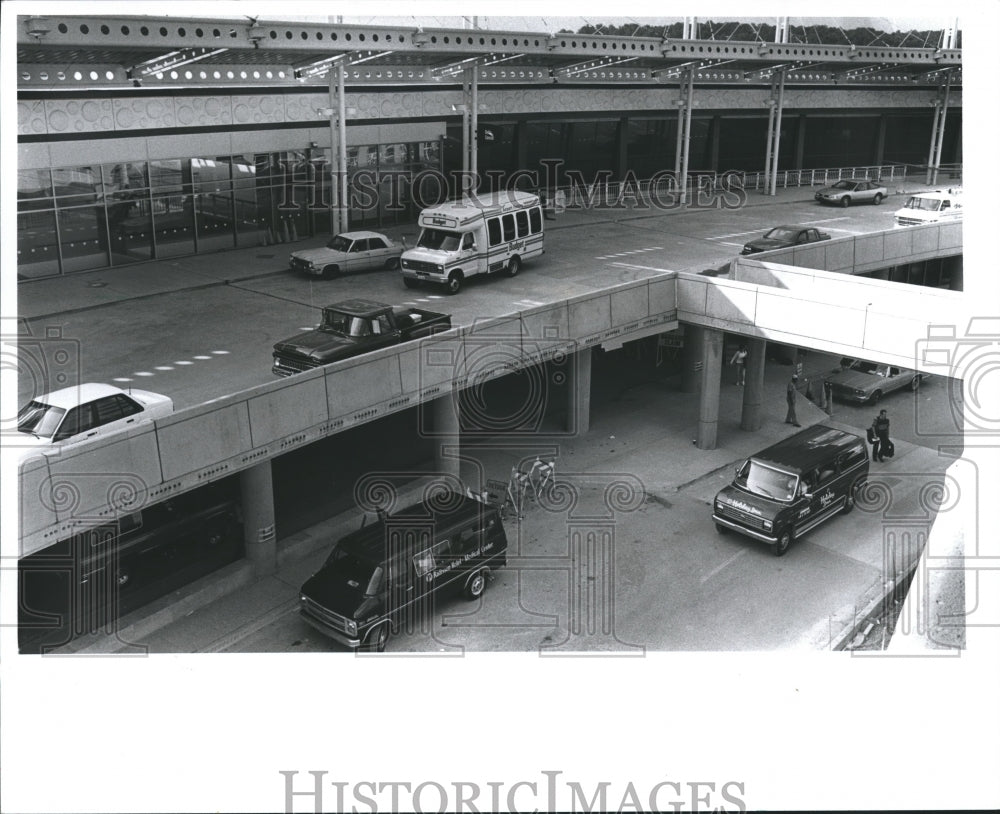 1991, Elevated roadway to departure gates at Birmingham airport - Historic Images