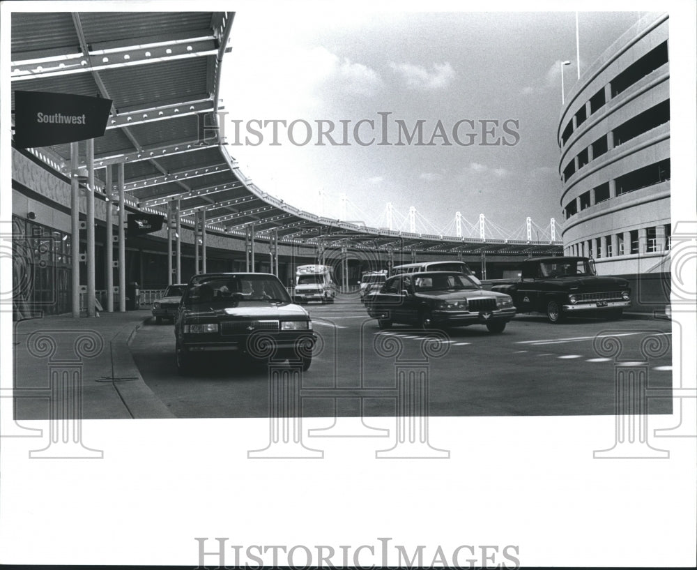 1991 Traffic on Roadway at the Birmingham, Alabama Airport - Historic Images