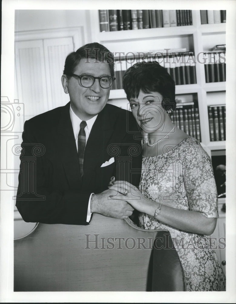 1964 Press Photo Meredith and Rini Willson of "Texaco Star Parade" on CBS-TV-Historic Images