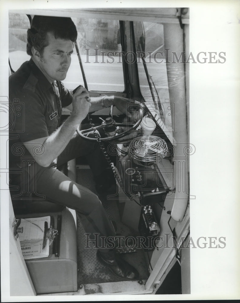 1981 Birmingham, Policeman Gerald Tucker, Officer waits for his sign - Historic Images