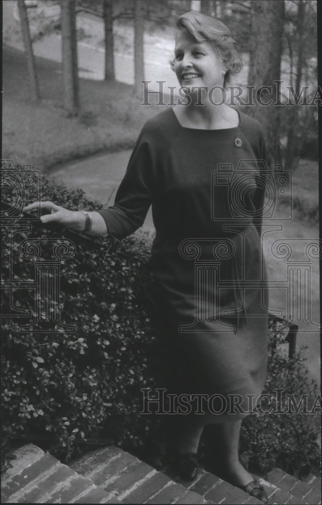 1967 Press Photo Mrs. Arthur Chenoweth, Girls&#39; Club President - abna26262 - Historic Images