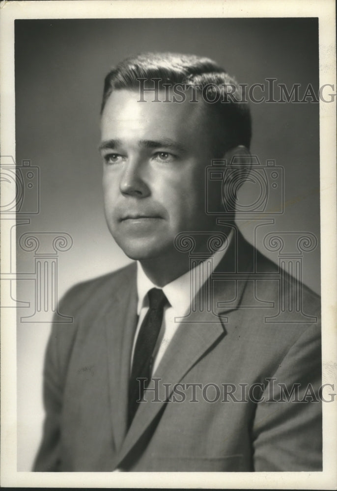 1964 Press Photo Britling Executive Thomas M. Battle - abna26340 - Historic Images