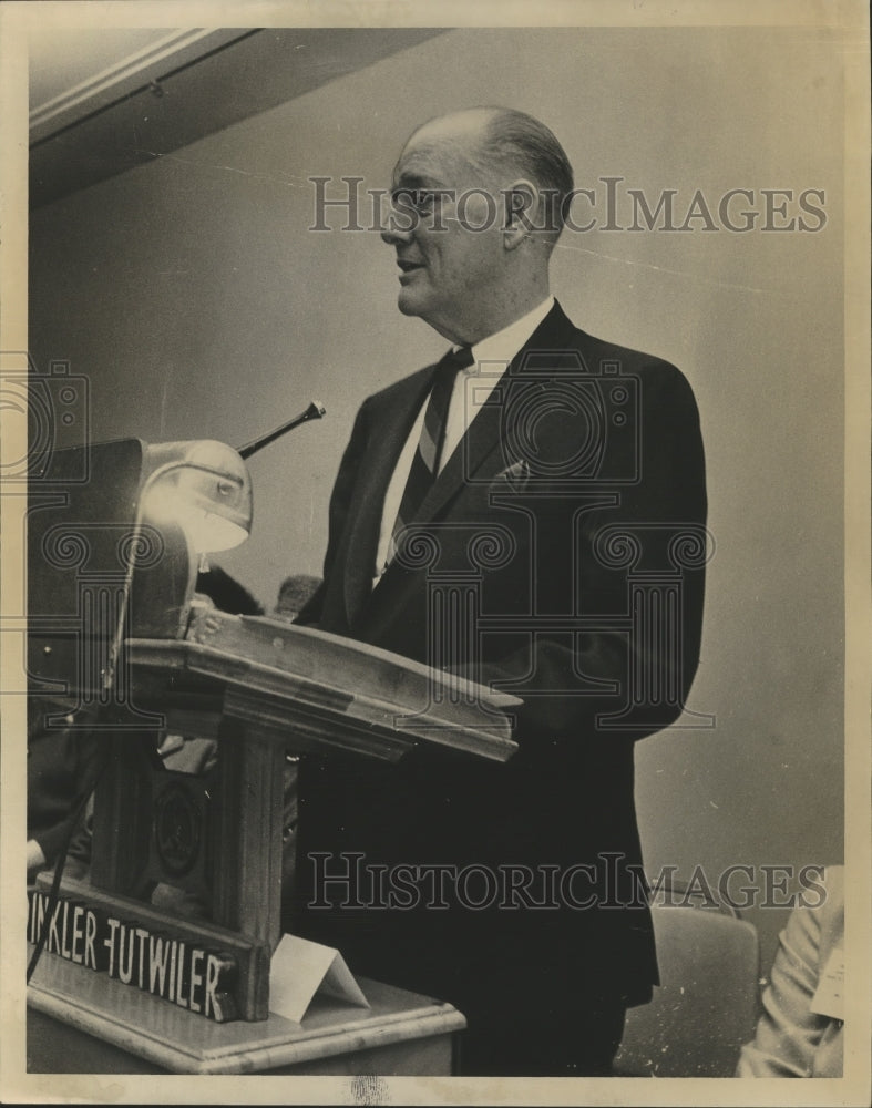 1965 Press Photo Doctor Paul Witty, PTA - abna26456-Historic Images