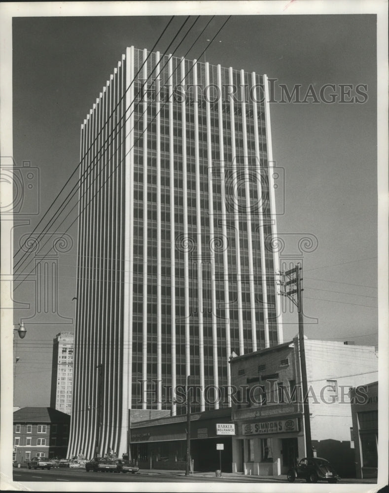 1971 Press Photo Daniels Building in Birmingham, Alabama - abna26476 - Historic Images