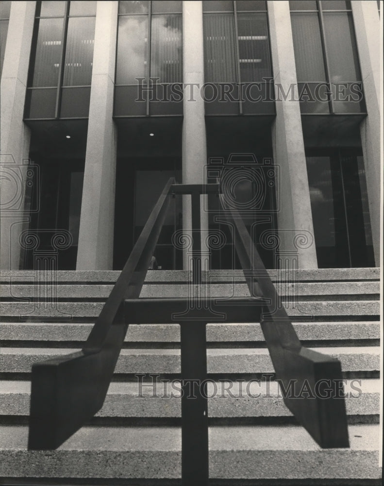 1982, Sculpture outside Daniel Building in Birmingham, Alabama - Historic Images