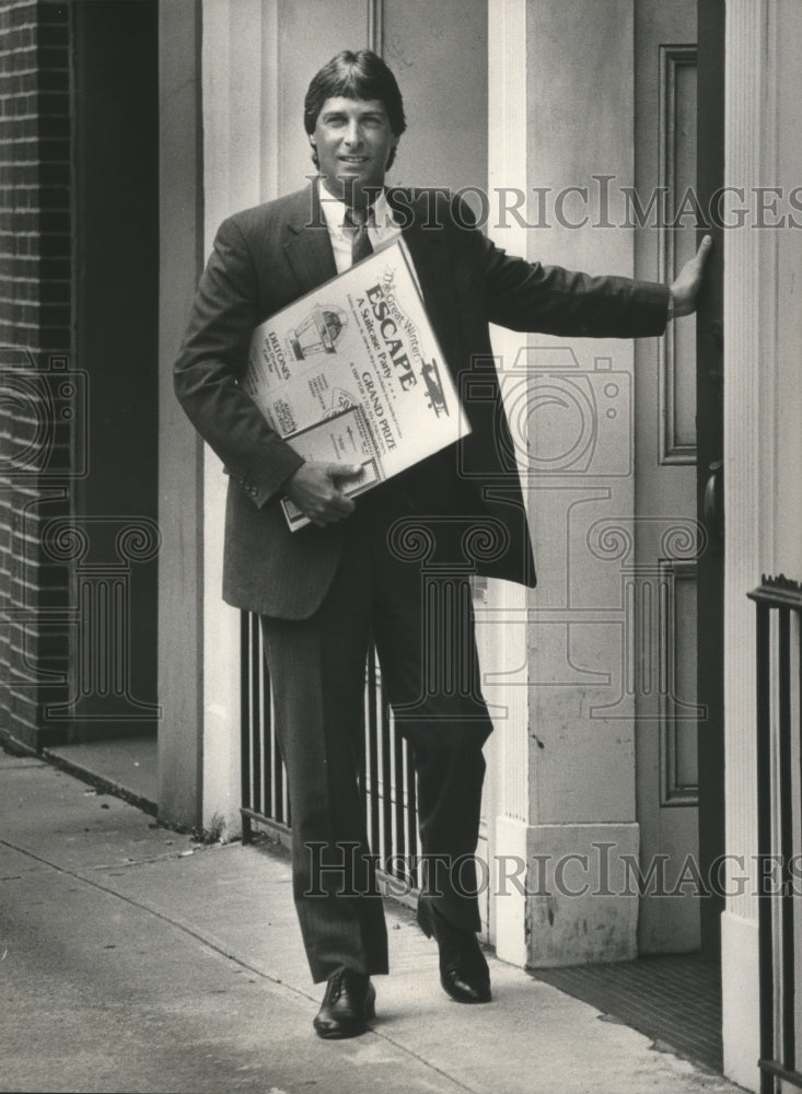 1989 Press Photo Volunteer of the month John Martinek AL sym. promoter - Historic Images