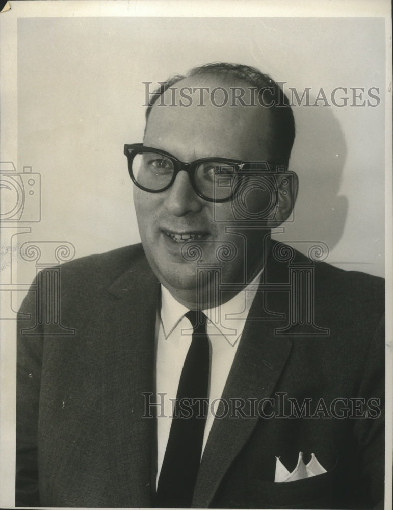 1965, Maynard Von Spiegelfeld, Pizitz Roebuck Manager - abna26539 - Historic Images
