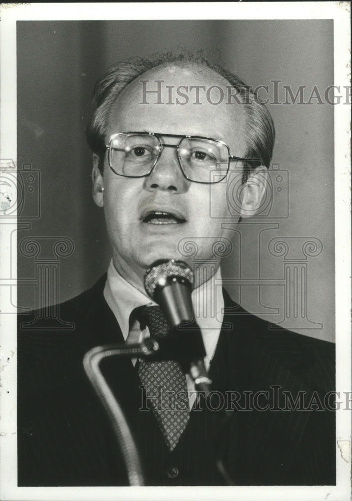 1982 Press Photo Birmingham Board of Education Doctor Wilmer S. Cody - abna26574 - Historic Images