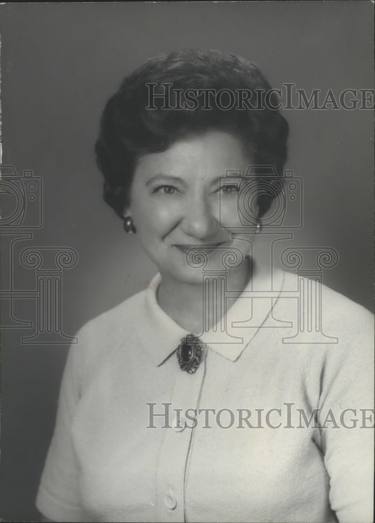 1971 Press Photo National Association of Real Estate President Mrs. Estelle Byrd - Historic Images